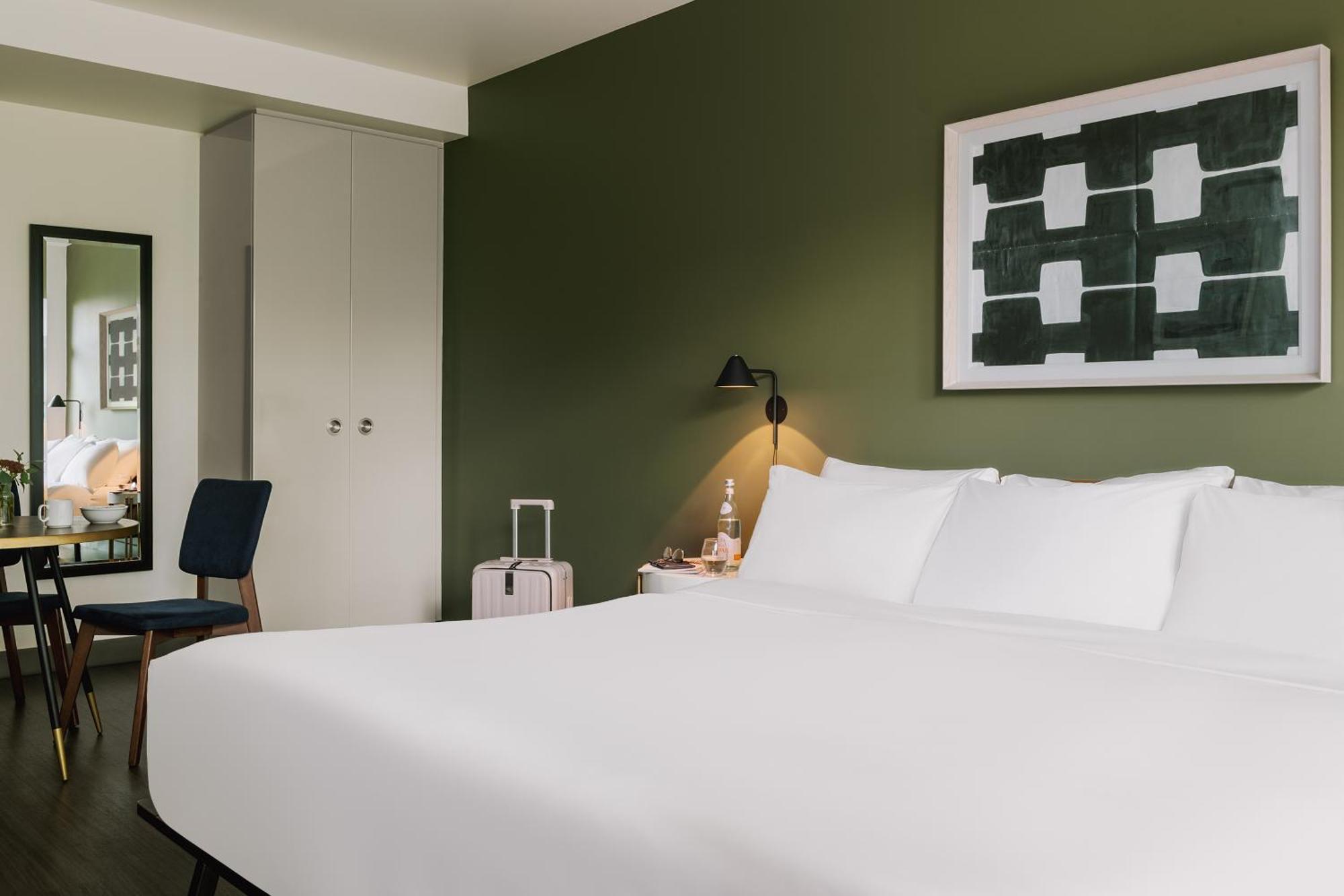 Sonder At Revival Aparthotel Vancouver Exterior photo